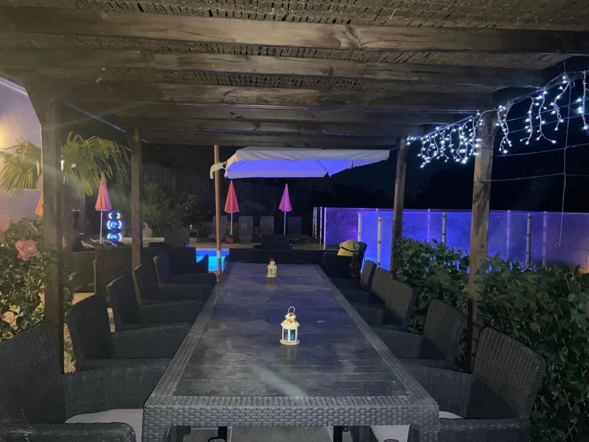 Magnifique Villa Avec Piscine Beaujolais Gleizé Zewnętrze zdjęcie