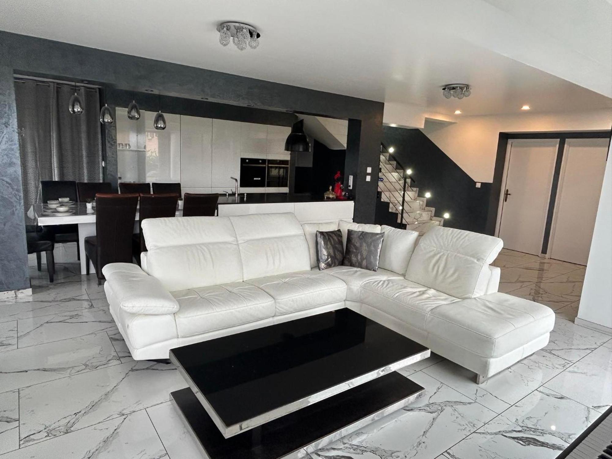 Magnifique Villa Avec Piscine Beaujolais Gleizé Zewnętrze zdjęcie